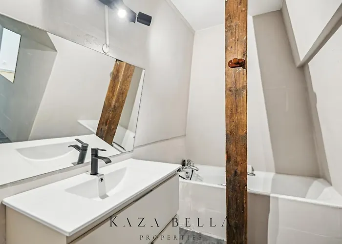 Appartement Kaza Bella - - Bel Dans Un élégant Château *